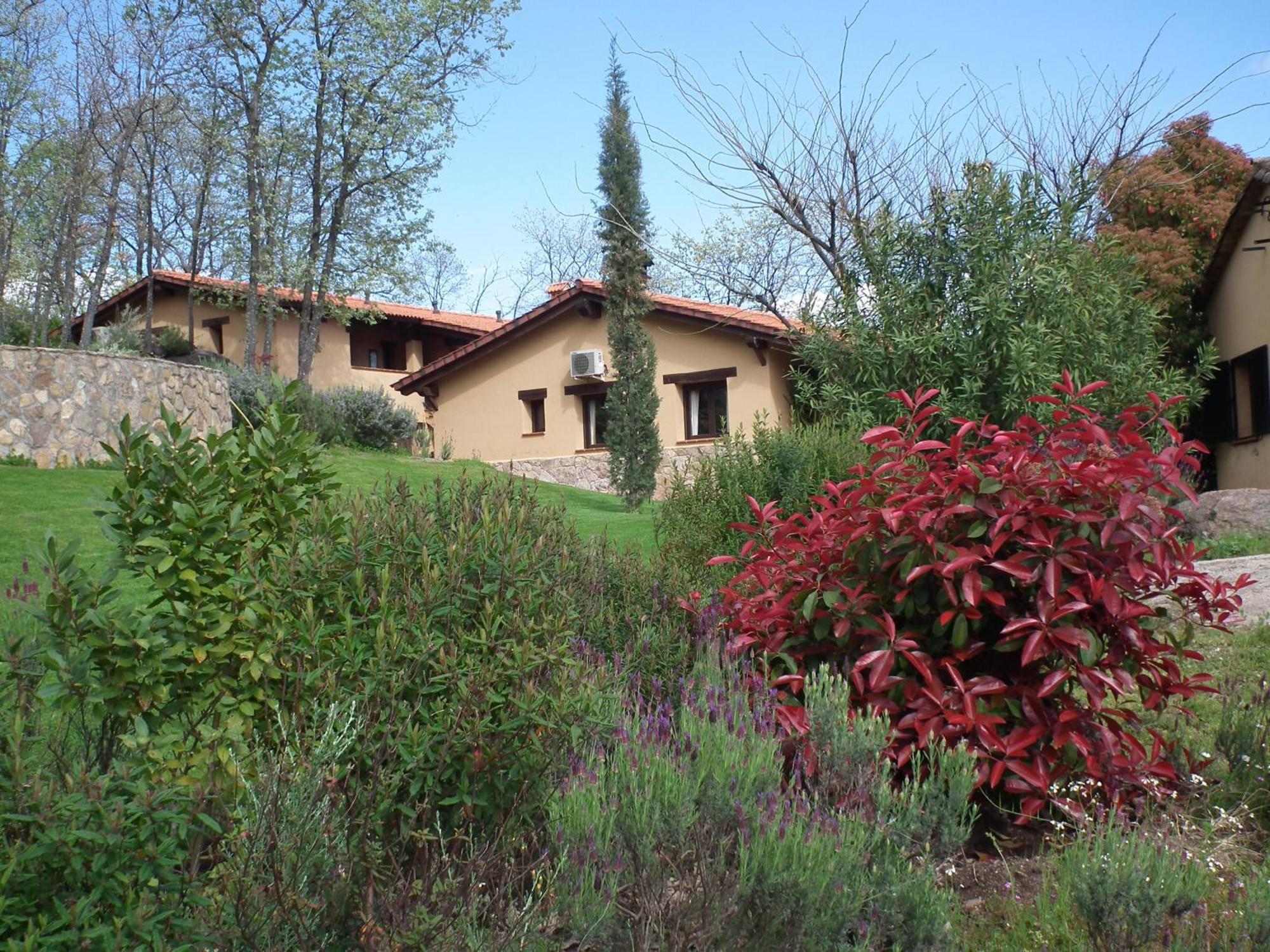 Hotel Rural El Camino Candeleda Bagian luar foto